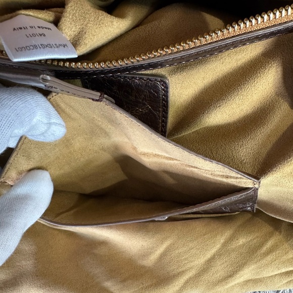 MCM Limited Edition Visetos made in Italy Drawstring Satchel/Crossbody bag - Picture 9 of 16